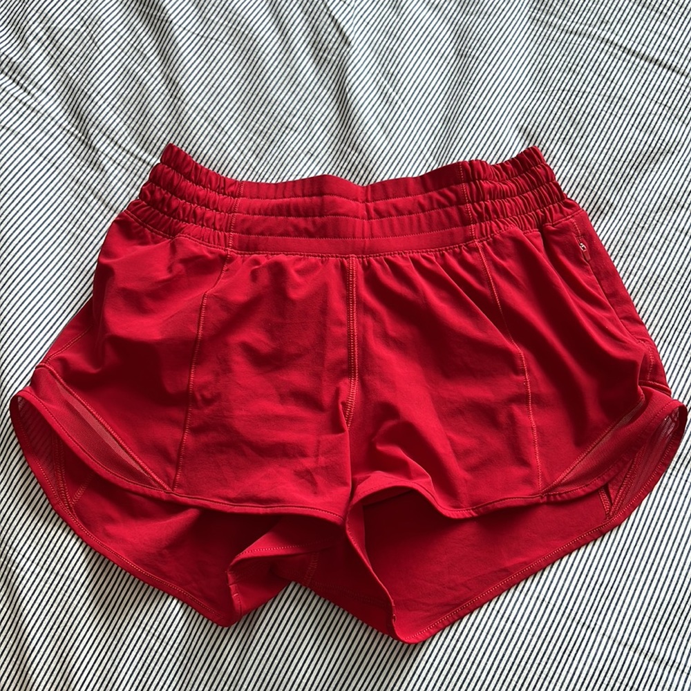 Lululemon Hotty Hot Low Rise Shorts in Red